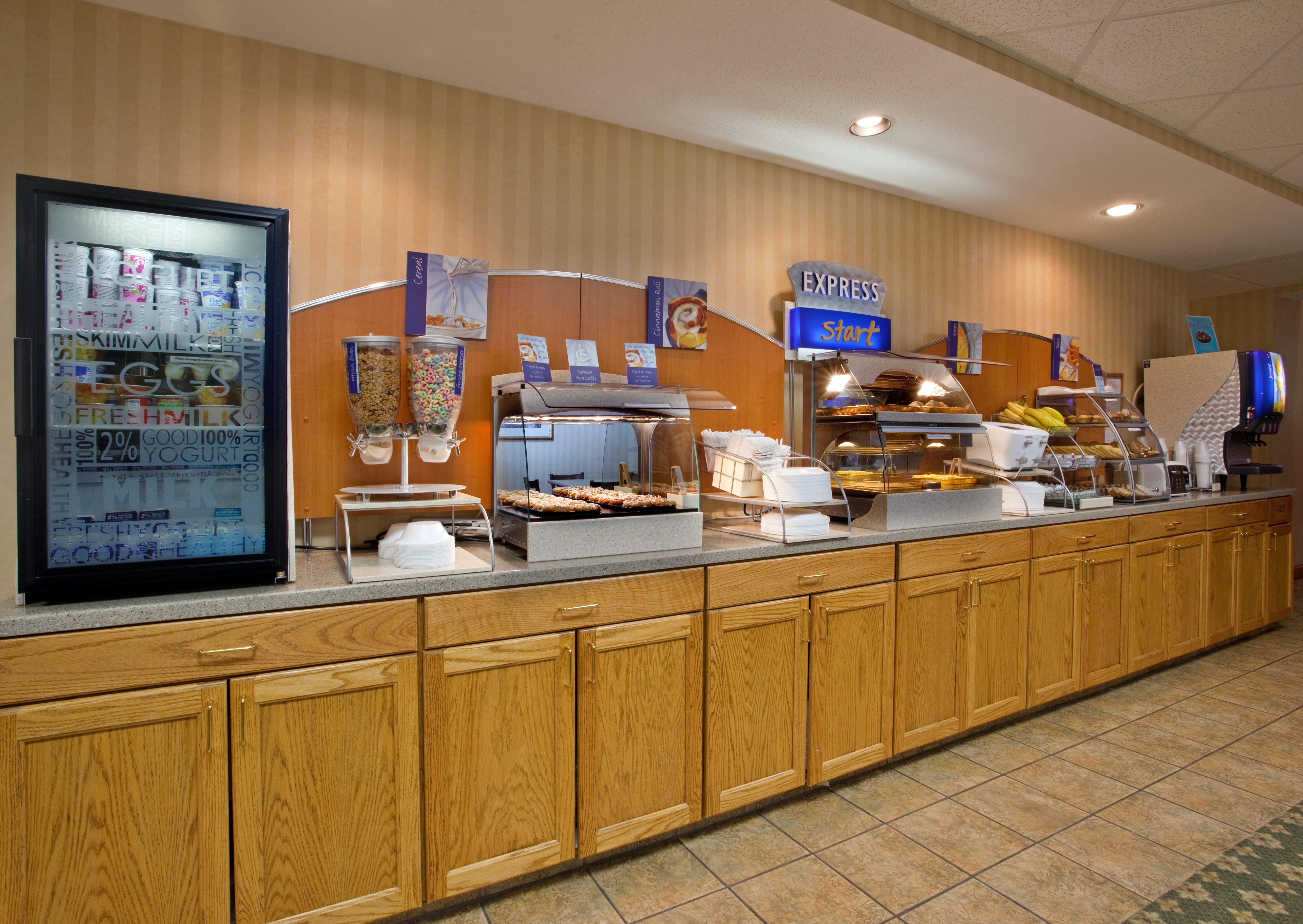 Holiday Inn Express Mount Pleasant- Scottdale By Ihg Exterior photo